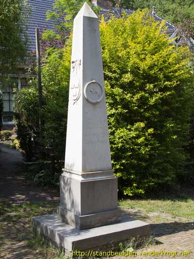 Bennebroek -  Brants-Hartsen Obelisk