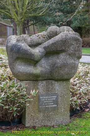 Den Helder -  Monument voor A.IJ. Kuiper