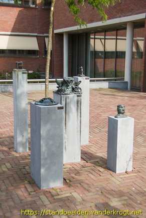 Bodegraven -  Monument 'Vrijheid maak je met elkaar'