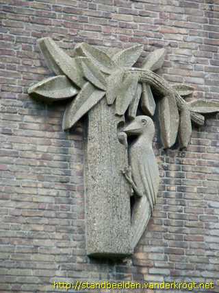 Den Haag - Reliëfs dieren