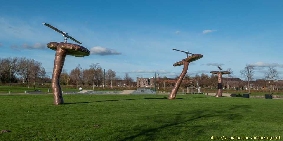 Den Haag - Ling Zhi Helicopters